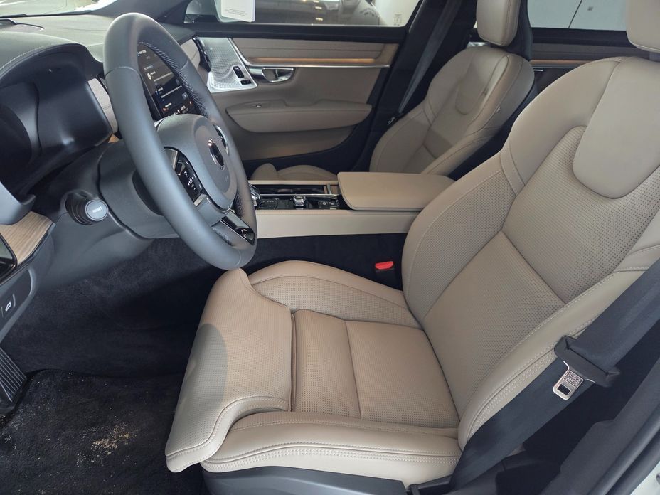 Volvo S90 B5 Ultra Bright Air sus, 2026