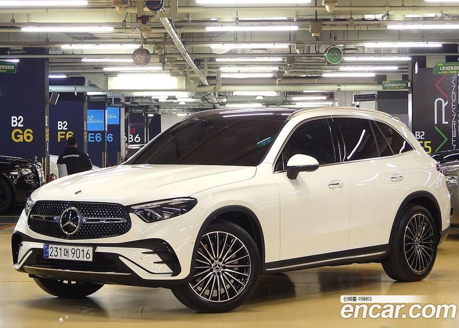 Mercedes-Benz GLC-Class GLC300 4MATIC AMG Line, 2024