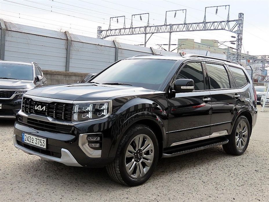 Kia Mohave Diesel 3.0 4WD 6-Seater, 2023