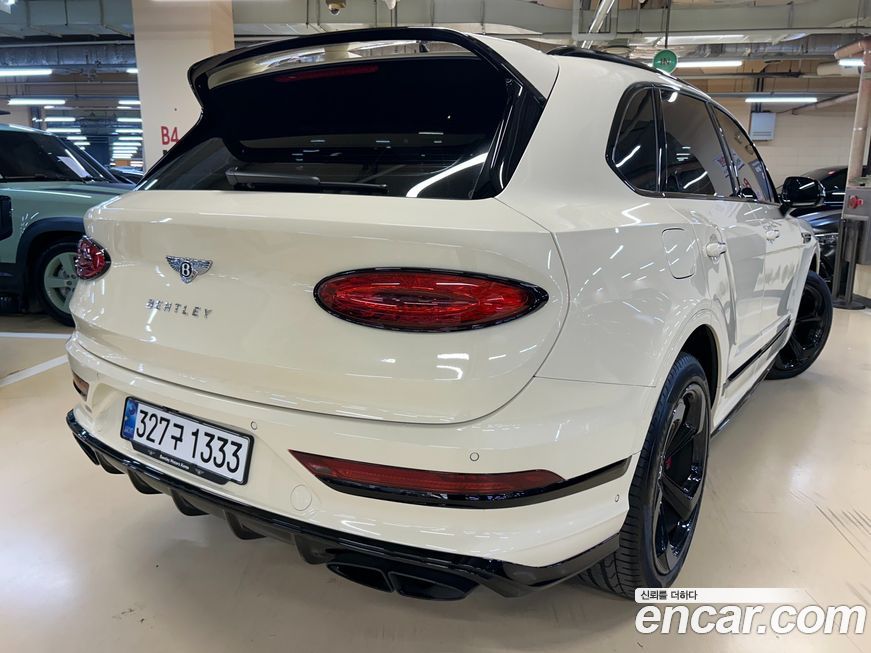 Bentley Bentayga 4.0 V8 S, 2023