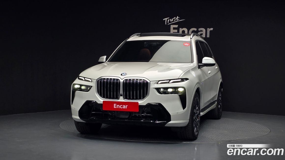 BMW X7 xDrive 40i M Sport 6STR, 2024