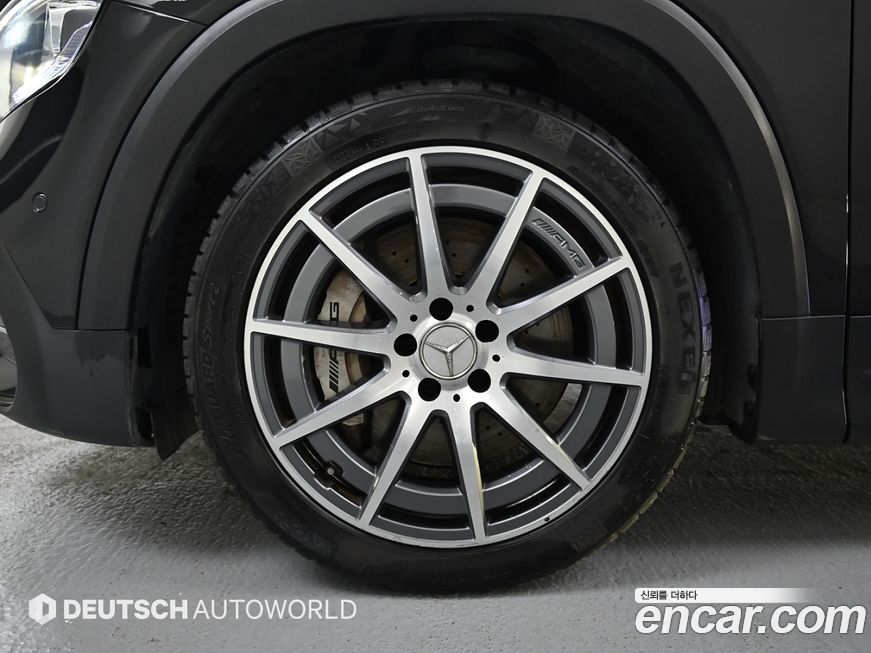Mercedes-Benz GLB-Class AMG GLB35 4MATIC, 2023
