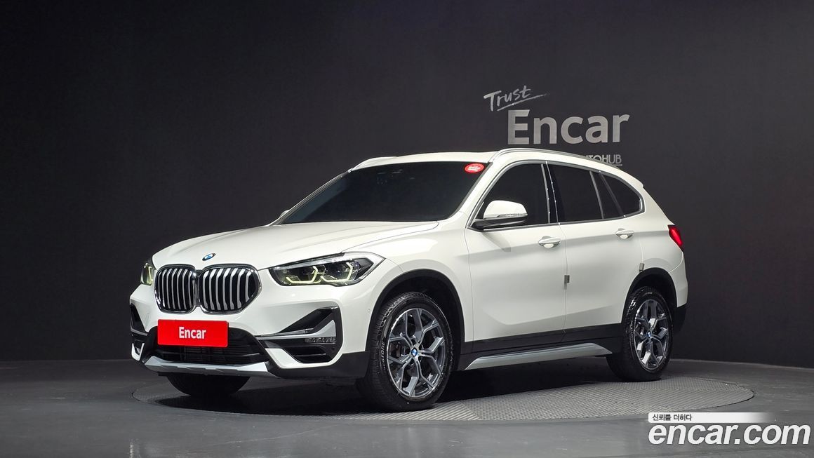 BMW X1 xDrive 20i xLine, 2022