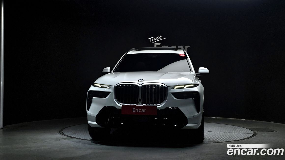 BMW X7 xDrive 40i M Sport 6STR, 2024
