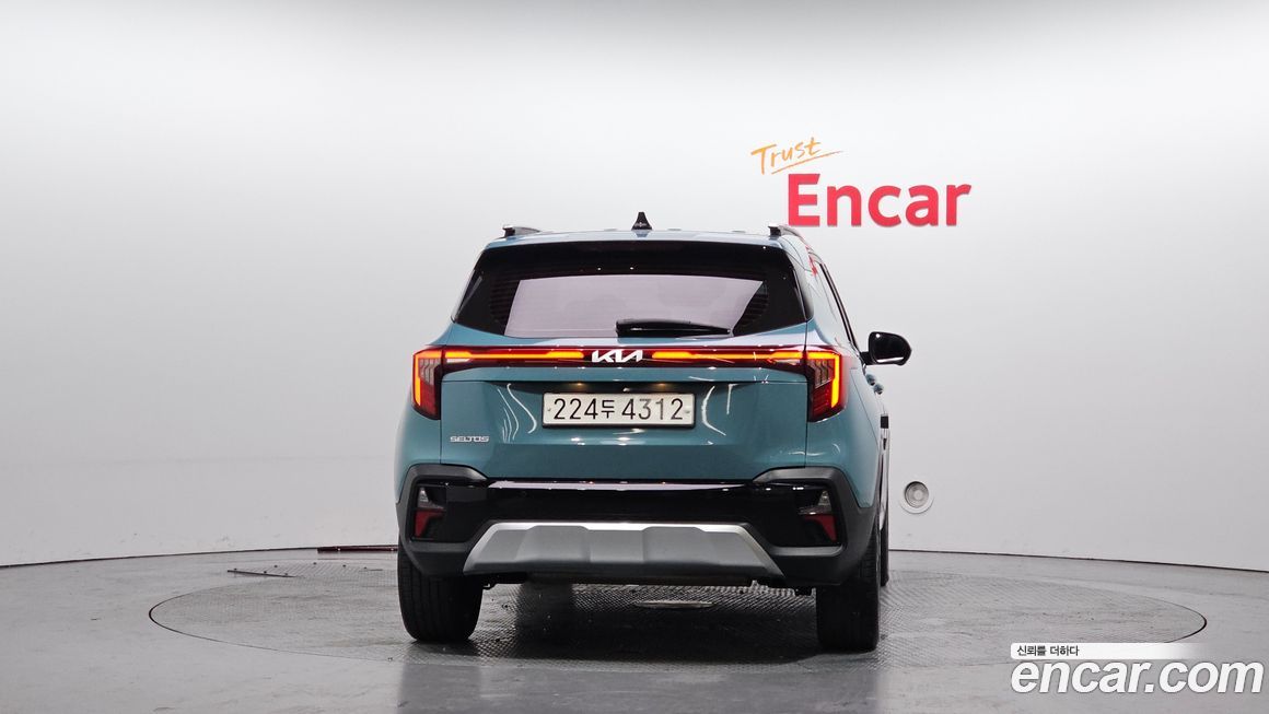 Kia Seltos Gasoline 2.0 2WD, 2023