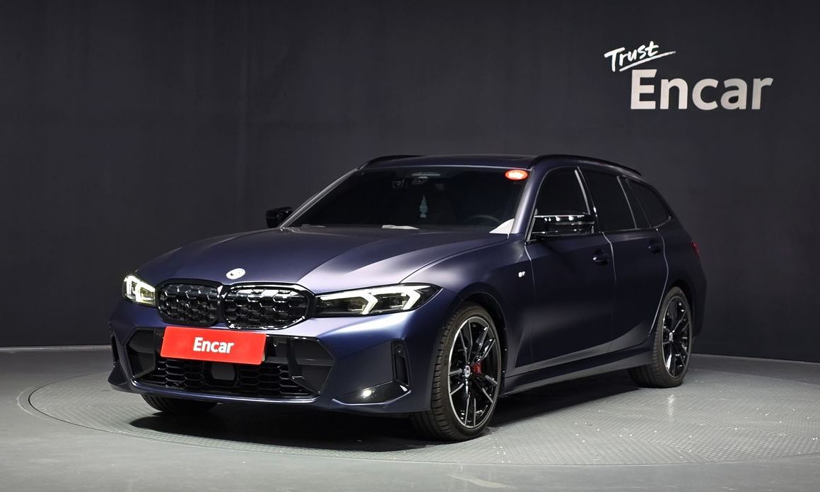 BMW 3-Series M340i xDrive Touring Pro FIrst Edition, 2023