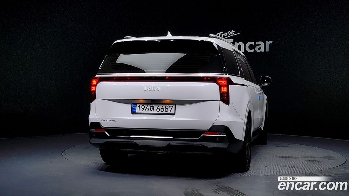 Kia Carnival 9-Seater Noblesse, 2025