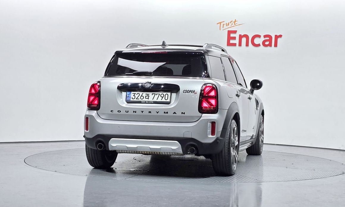 Mini Countryman ALL4 Classic Launch Pack, 2023