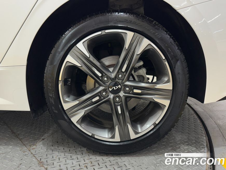 Kia K5 2.0, 2022