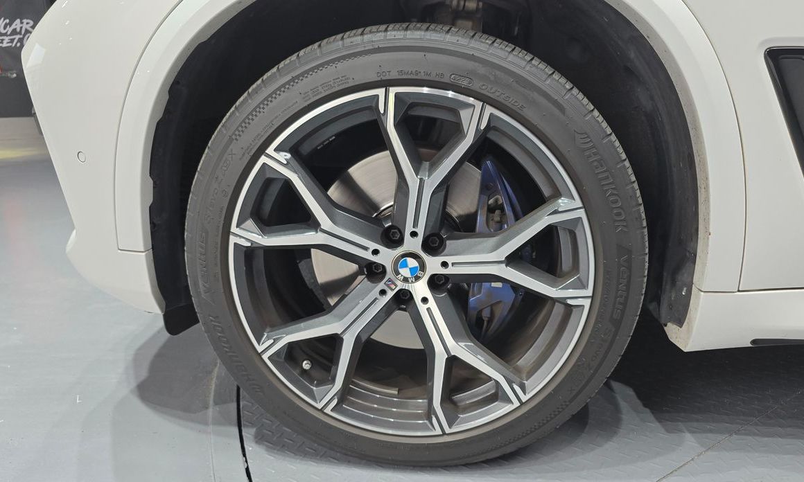 BMW X5 xDrive 30d M Sport, 2022