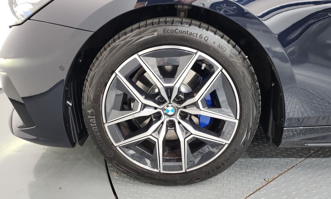 BMW 5-Series 520i M Sport, 2024