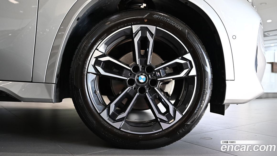 BMW X1 sDrive 20i M Sport, 2025