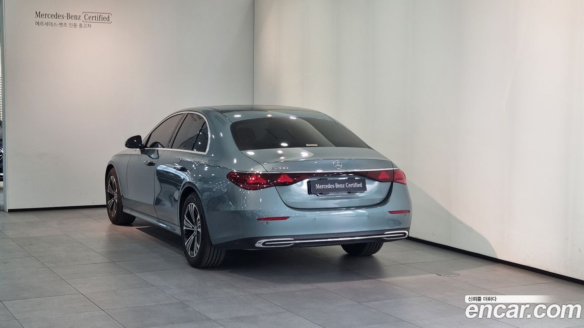 Mercedes-Benz E-Class E200 Avantgarde, 2025