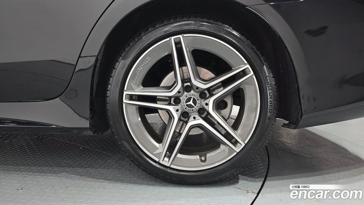 Mercedes-Benz CLS-Class CLS300d 4MATIC, 2023