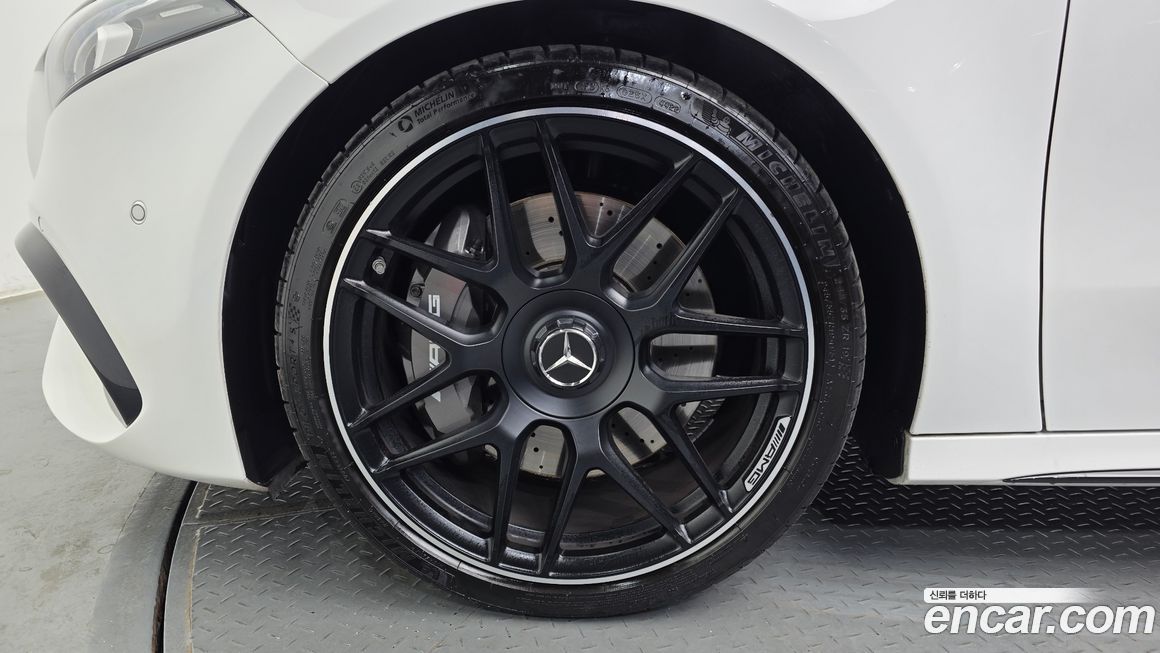 Mercedes-Benz A-Class AMG A45 4MAITC+ Hatchback, 2023
