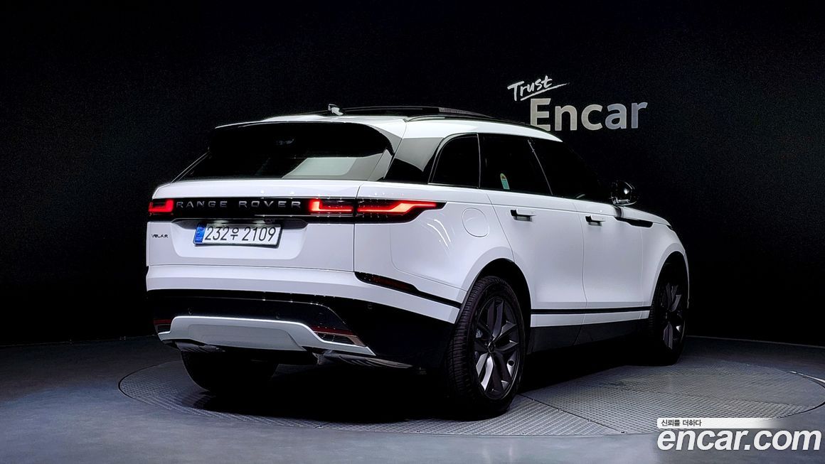 Land Rover Range Rover Velar 2.0 P250 Dynamic SE, 2025