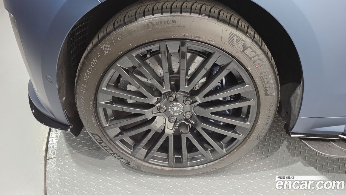 Land Rover Range Rover Sport P635 SV Edition 2, 2025