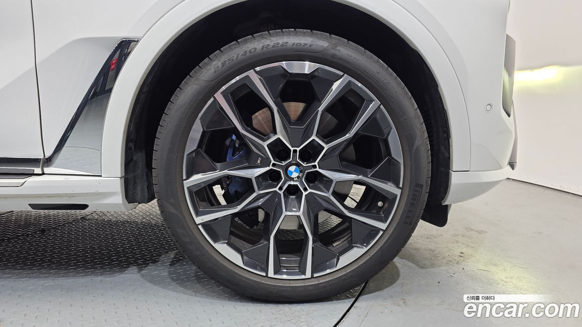 BMW X7 xDrive 40i M Sport 6STR, 2025