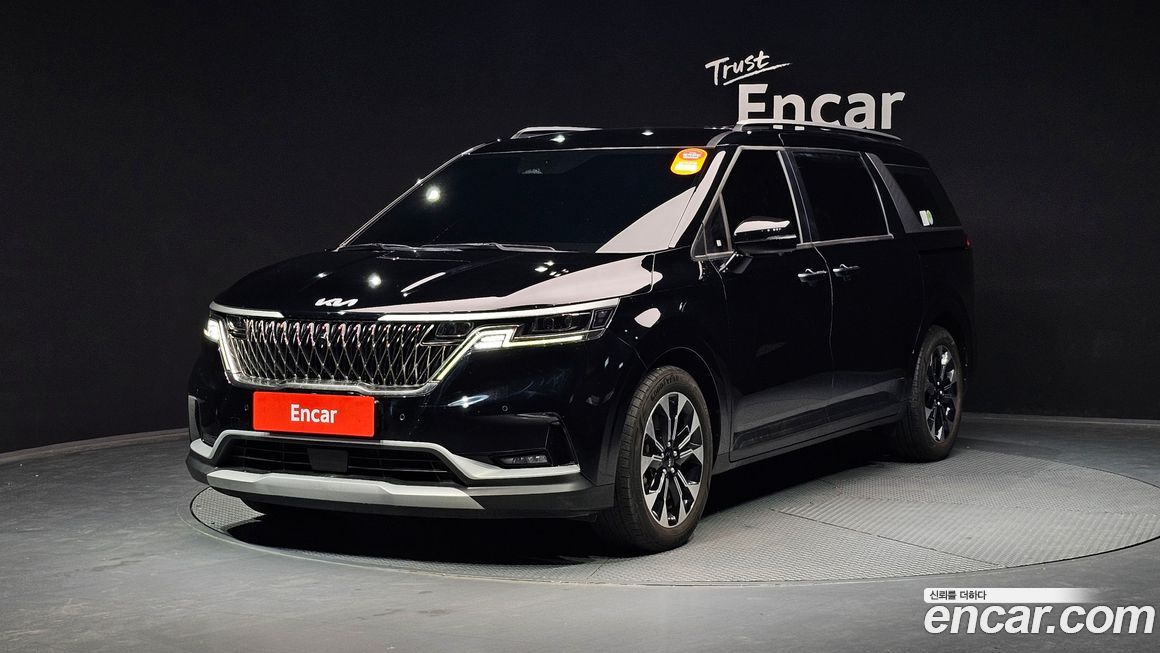 Kia Carnival 9-Seater Prestige, 2023