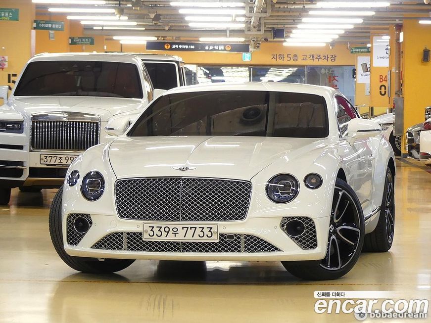 Bentley Continental 4.0 GT, 2022