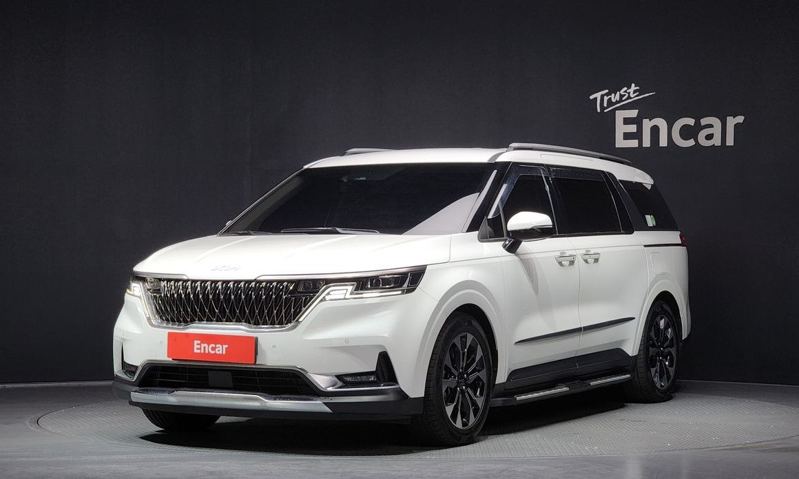 Kia Carnival 7-Seater Signature, 2022