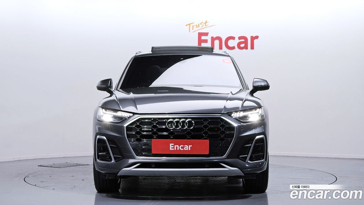 Audi Q5 45 TFSI Quattro Premium, 2022