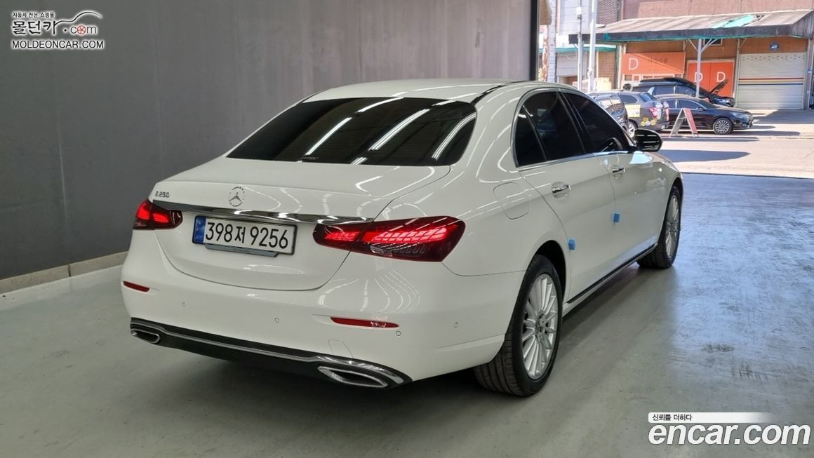 Mercedes-Benz E-Class E250 Exclusive, 2023