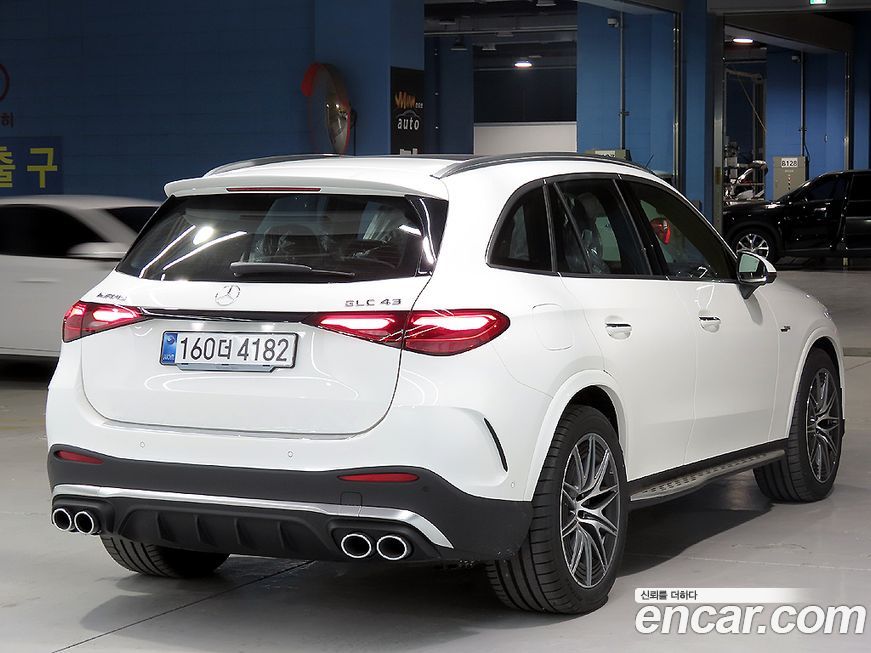 Mercedes-Benz GLC-Class AMG GLC43 4MATIC, 2025