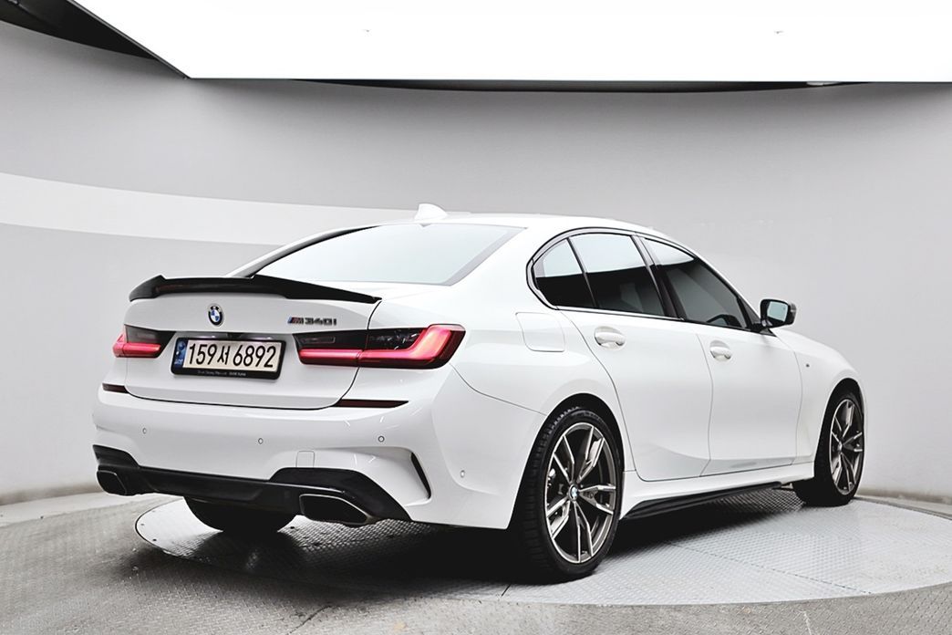 BMW 3-Series M340i Performance, 2022