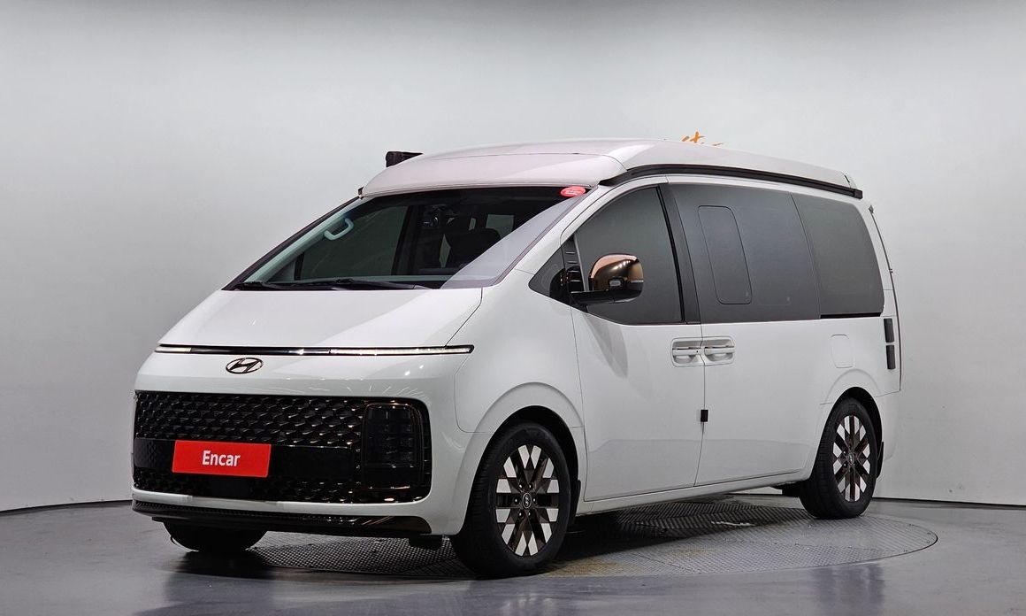 Hyundai Staria 2WD Camping Car, 2024