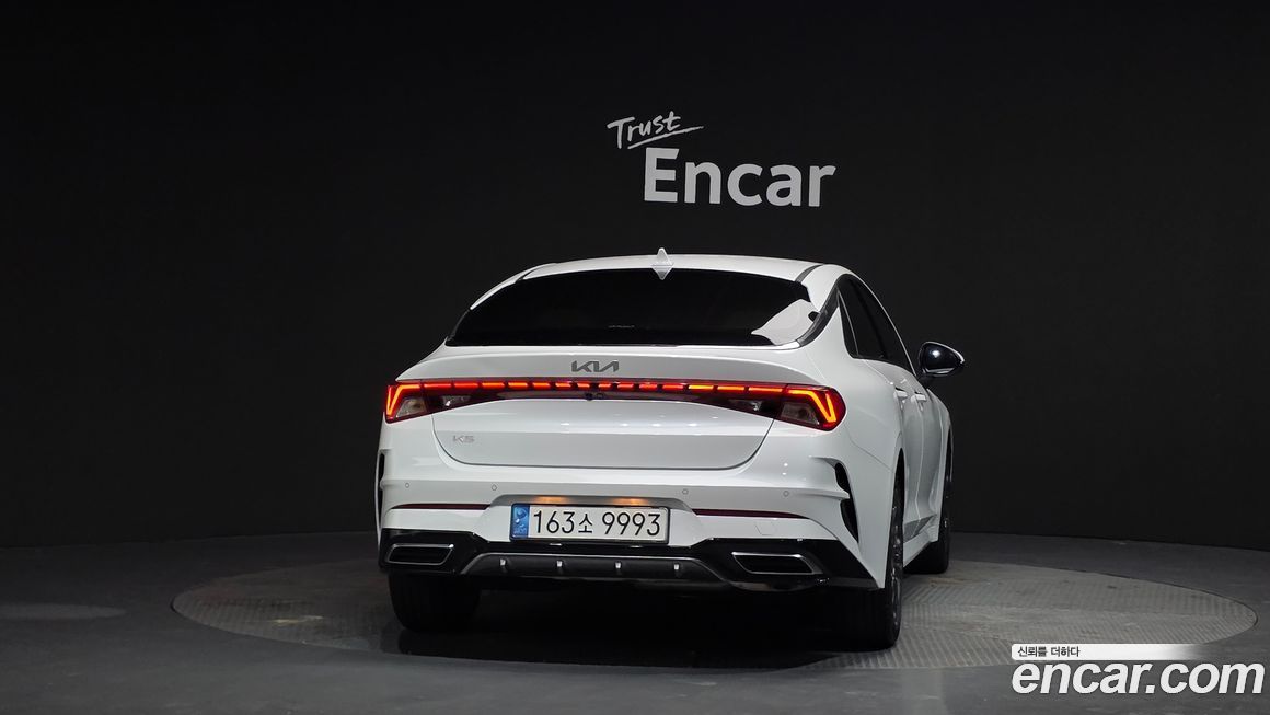 Kia K5 2.0, 2023