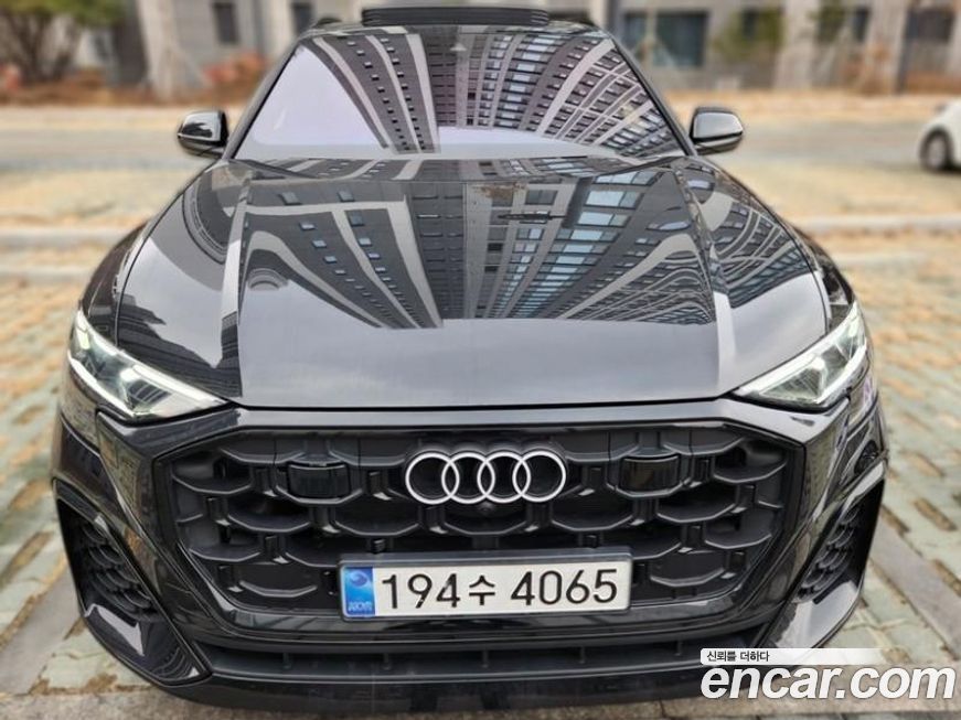 Audi Q8 55 TFSI Quattro Premium, 2025