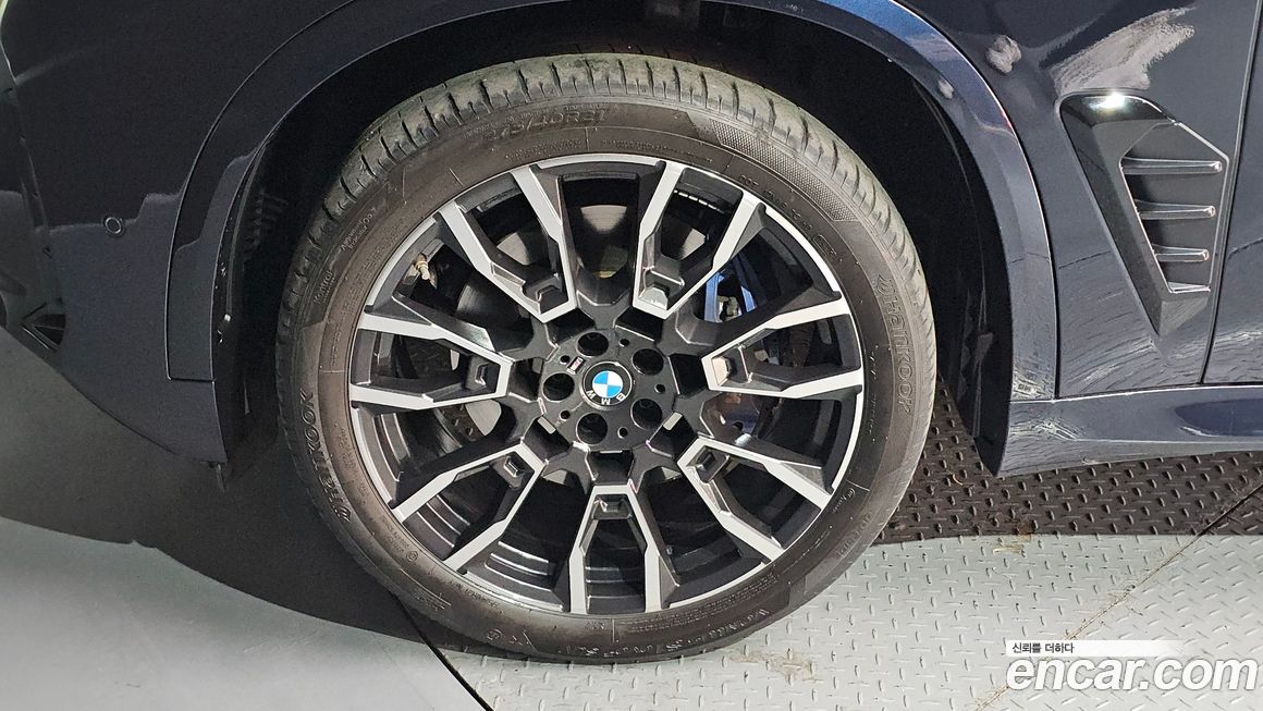 BMW X5 xDrive 40i M Sport, 2024