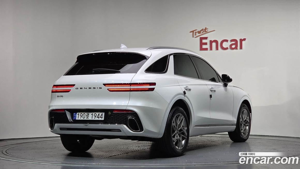 Genesis GV70 2.5T Gasoline 2WD, 2024
