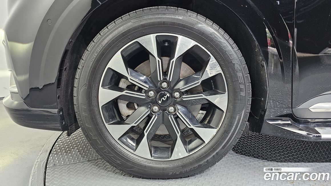 Kia Carnival 9-Seater Hi-Limousine, 2023