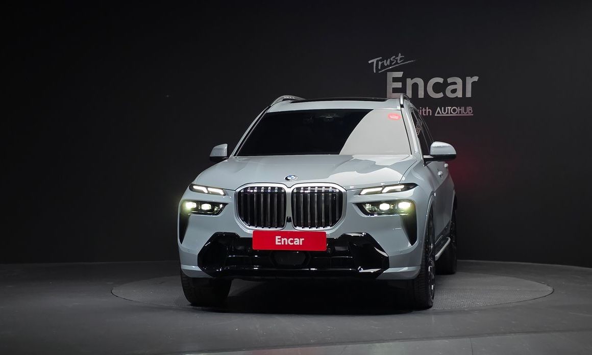 BMW X7 xDrive 40d M Sport 6STR, 2025