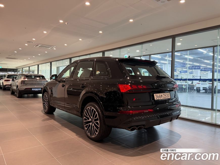 Audi SQ7 4.0 TFSI Quattro, 2026