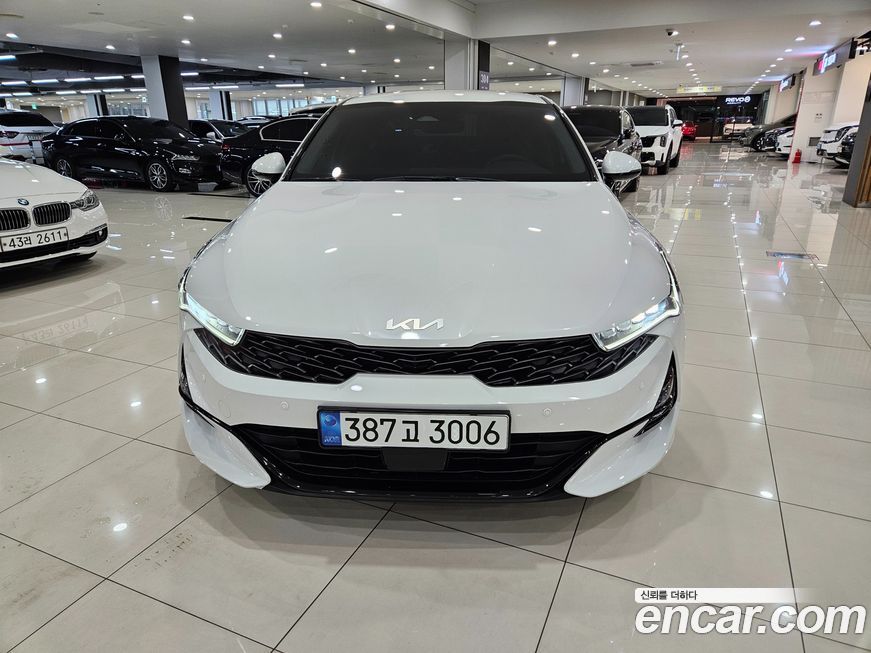 Kia K5 2.0, 2023