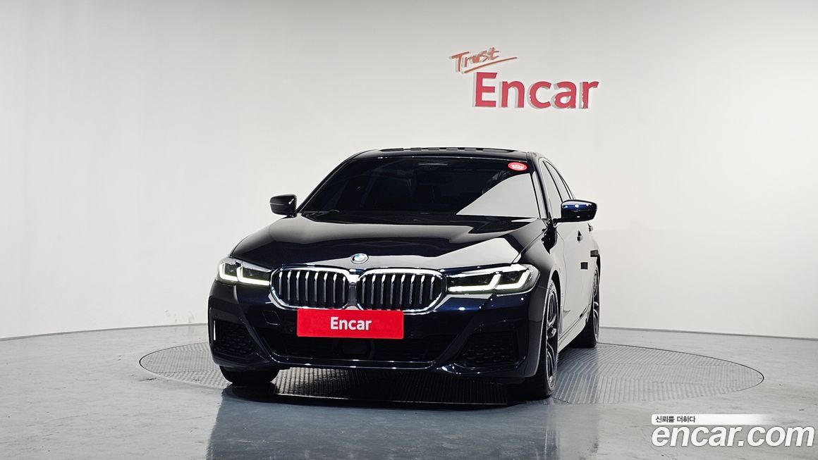 BMW 5-Series 520i M Sport, 2022