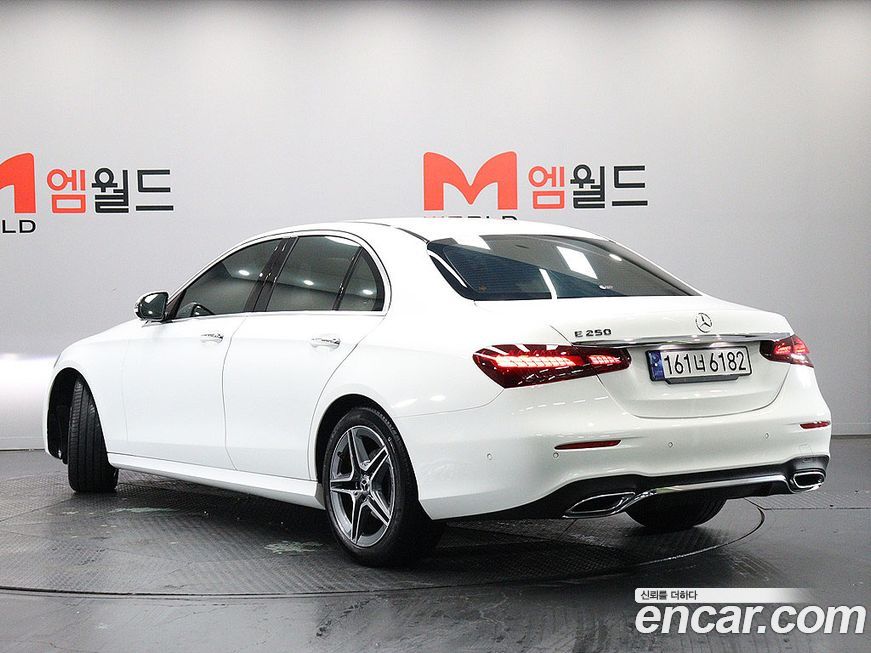 Mercedes-Benz E-Class E250 AMG Line, 2023