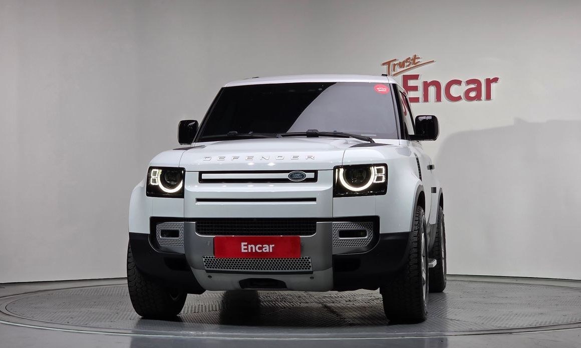 Land Rover Defender 90 D250 SE, 2022