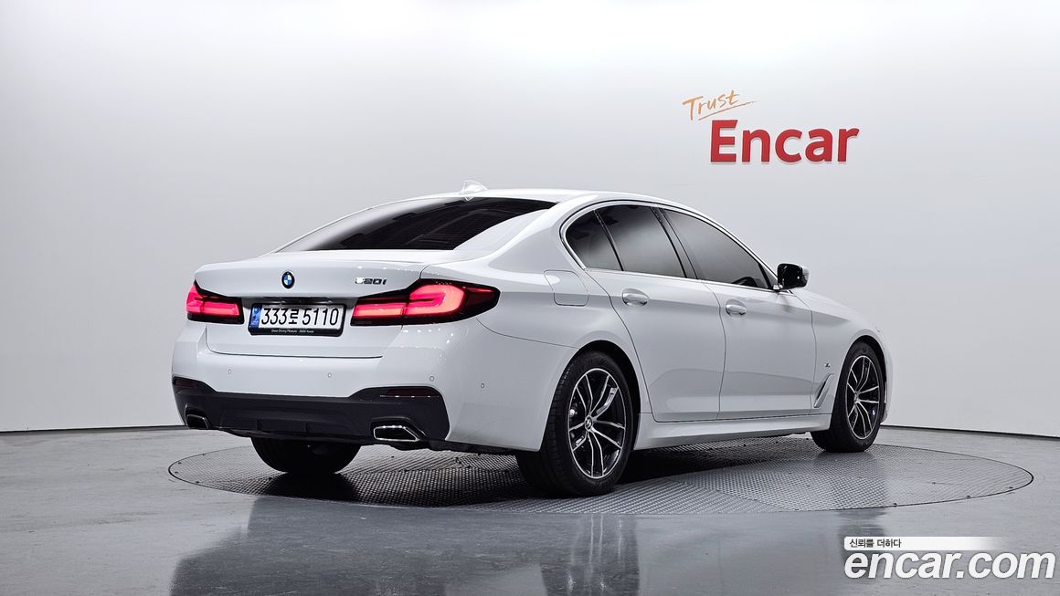 BMW 5-Series 520i M Sport, 2023