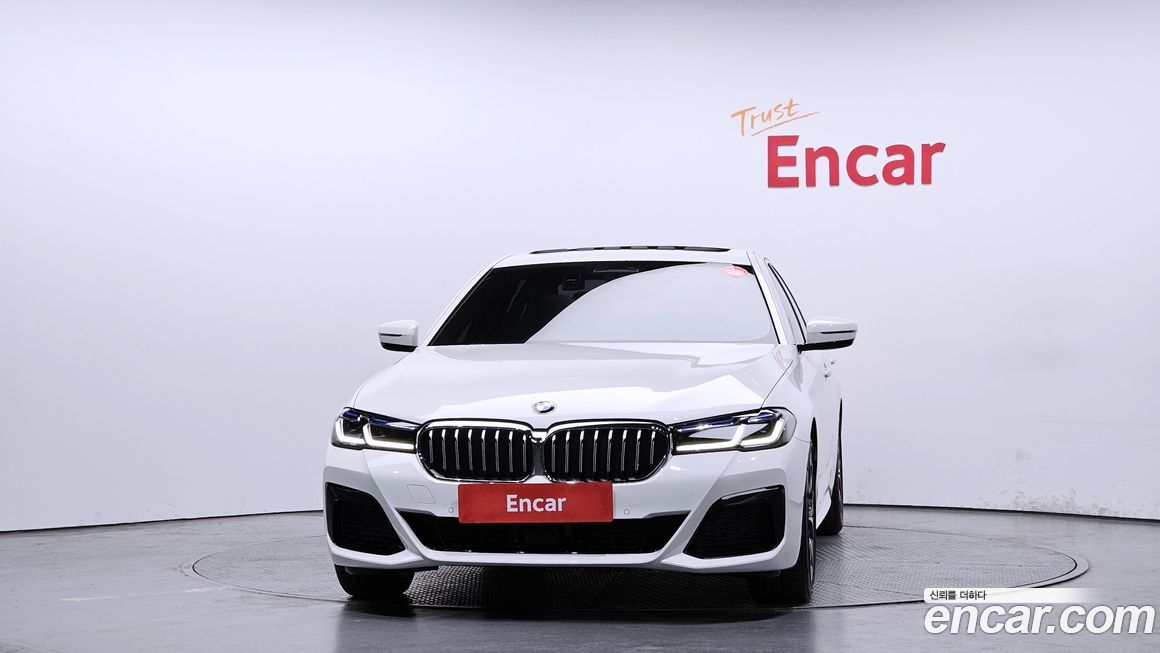 BMW 5-Series 530i M Sport Package, 2023