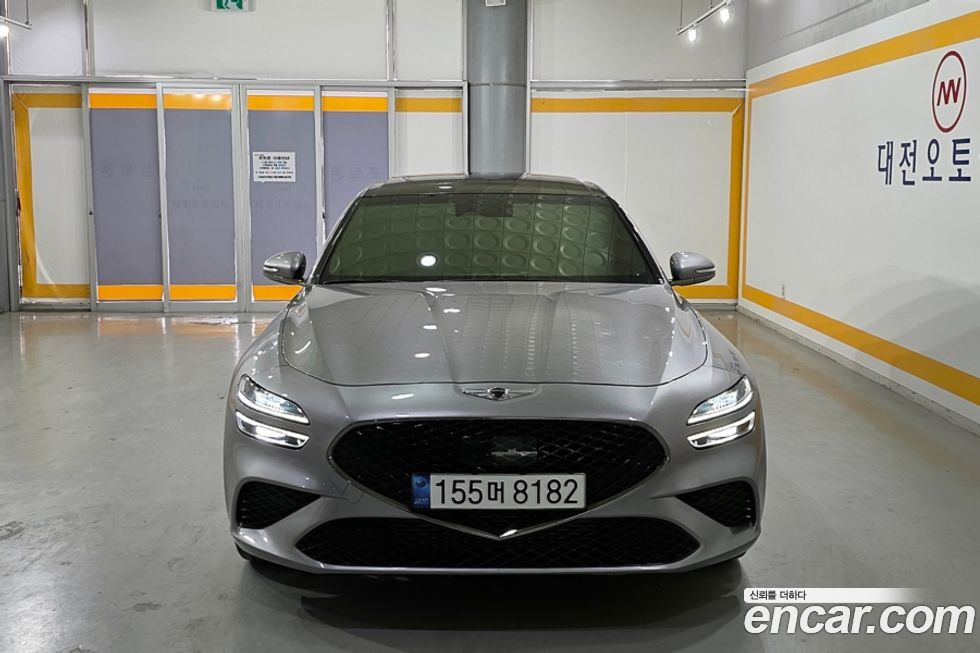 Genesis G70 Gasoline 2.0T 4WD, 2022