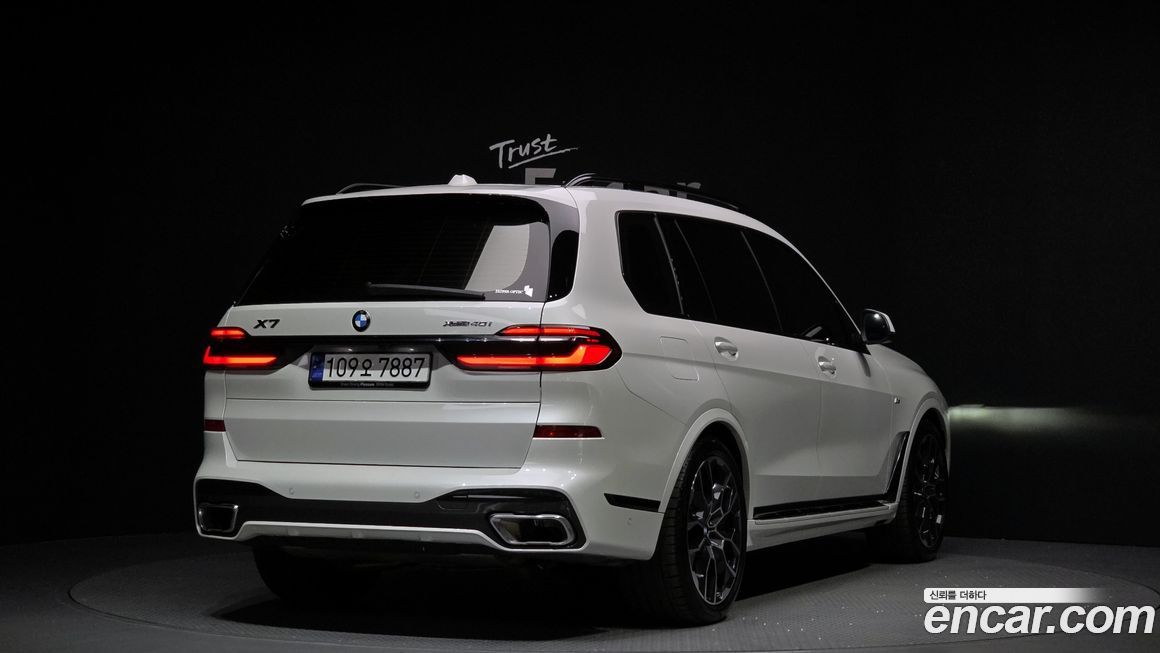 BMW X7 xDrive 40i M Sport 7STR, 2025