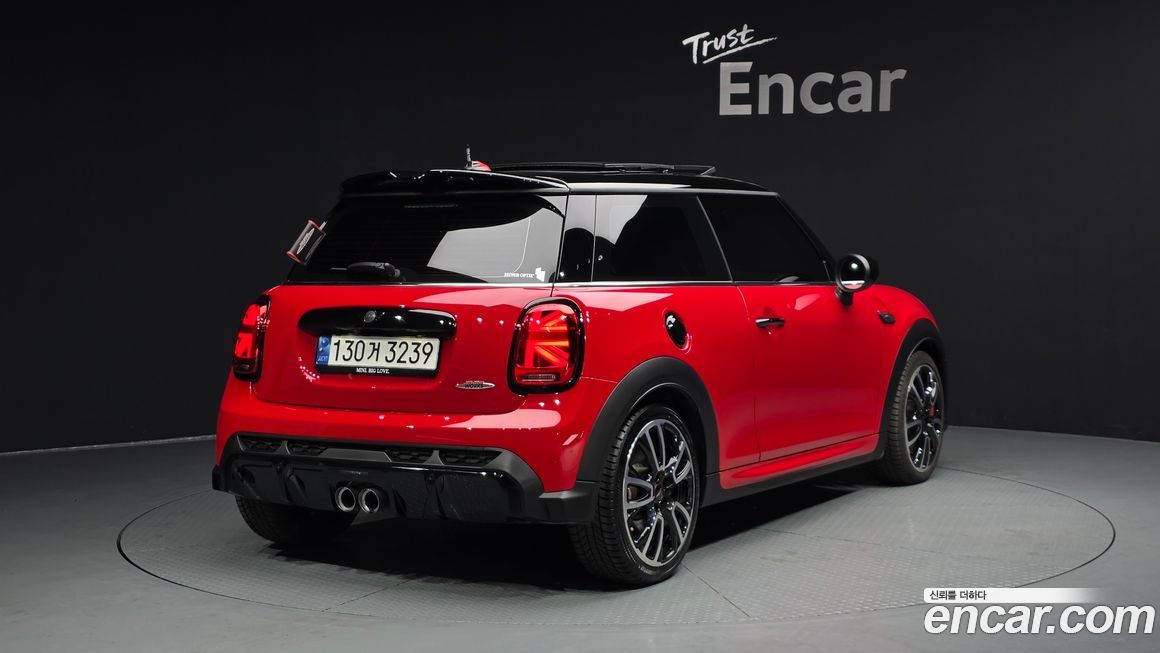 Mini Cooper JCW, 2023