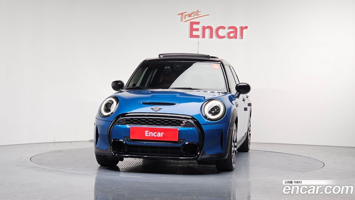 Mini Cooper 5Door Classic, 2024