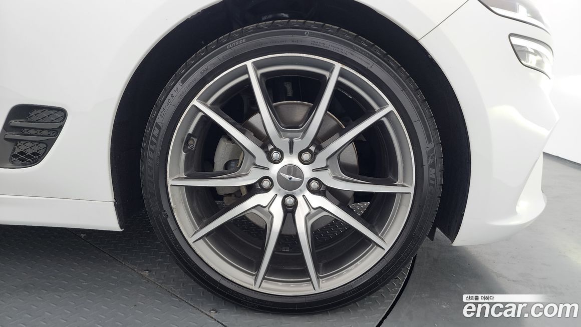 Genesis G70 Gasoline 2.0T 2WD, 2022