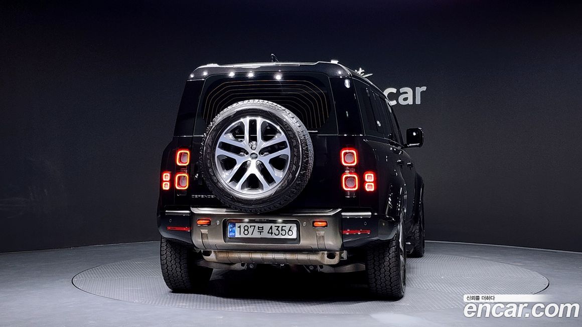 Land Rover Defender 110 P400 X, 2024