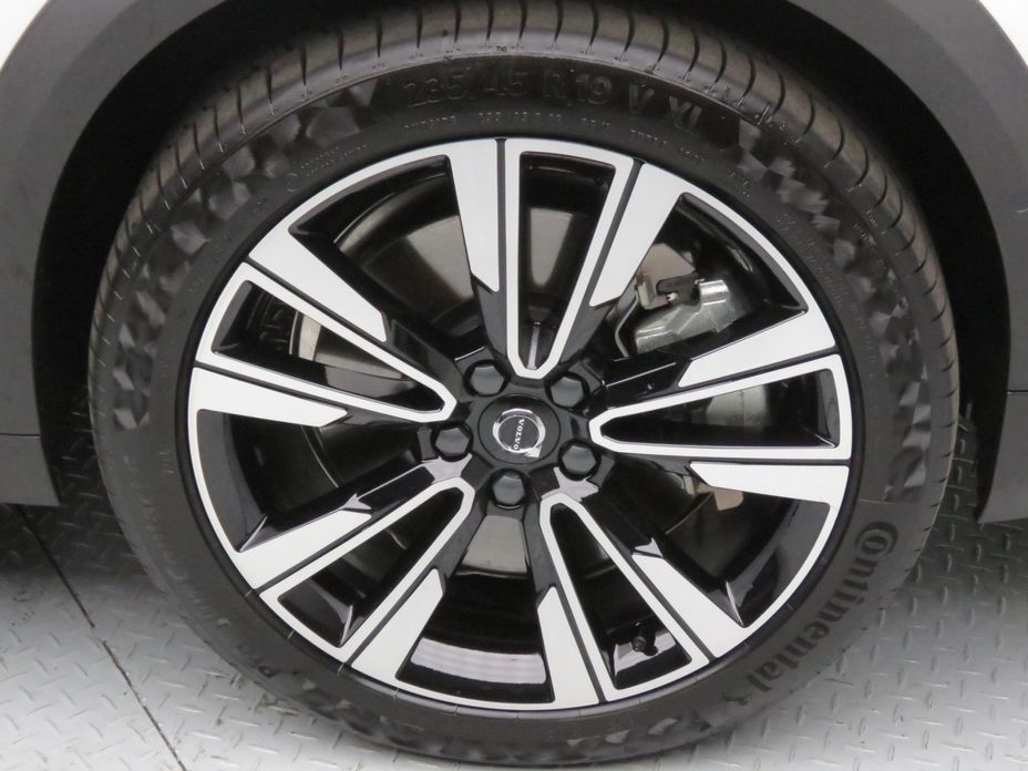 Volvo V60 B5 Ultra AWD, 2026